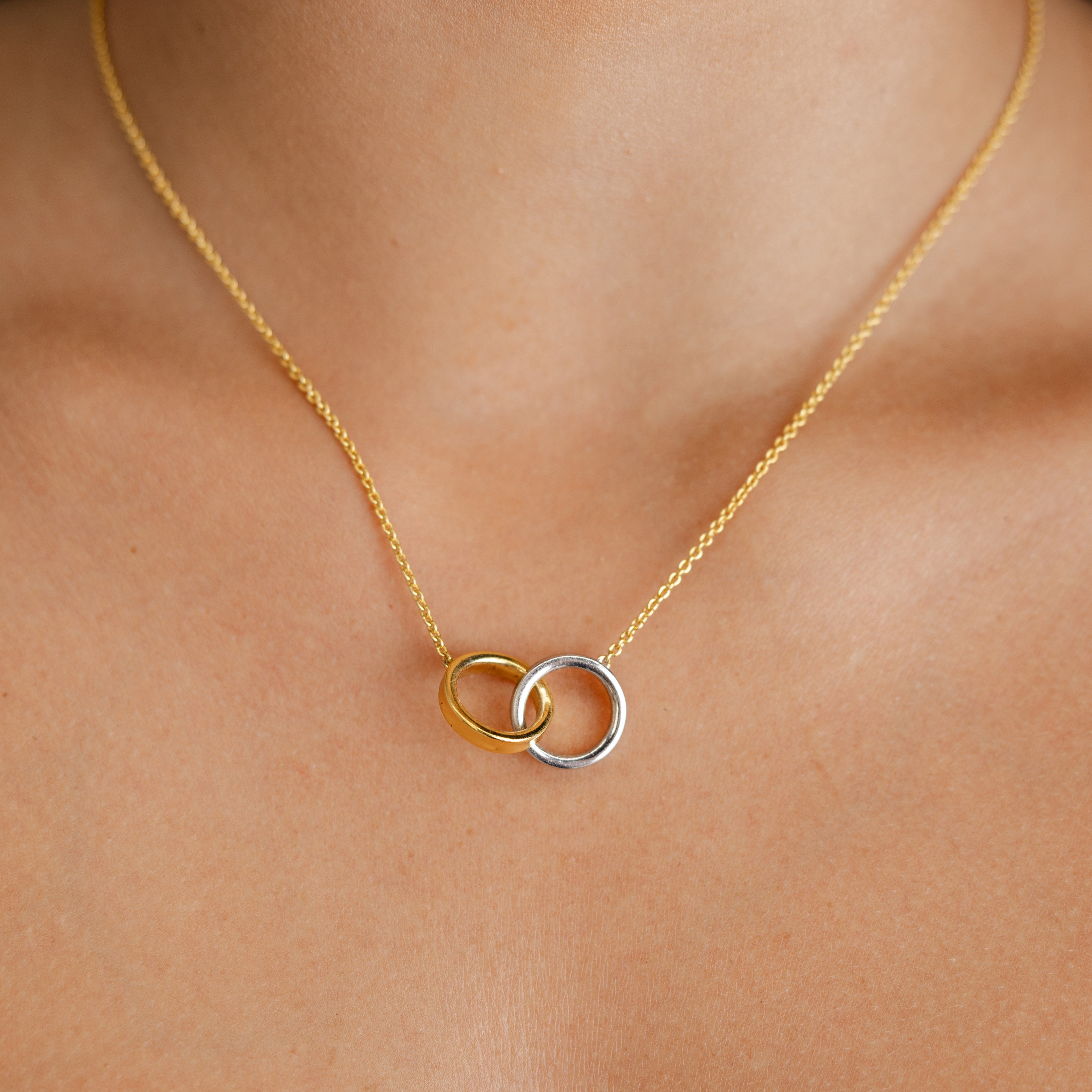 AURA Ring Necklace